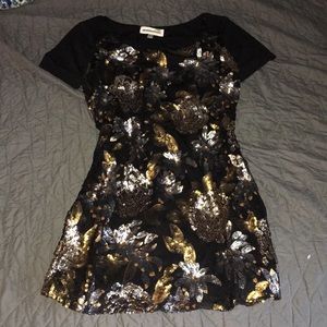 Anna Scholz Dresses - Dress Anna Scholz Dresses - Dress